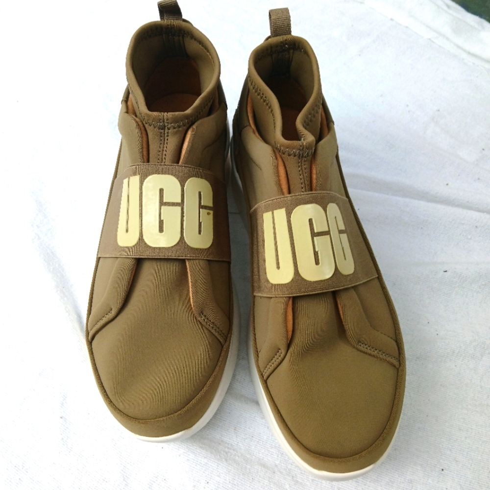 UGG "Neutra" Olive Neoprene Pull On Sneaker Size 8.5M